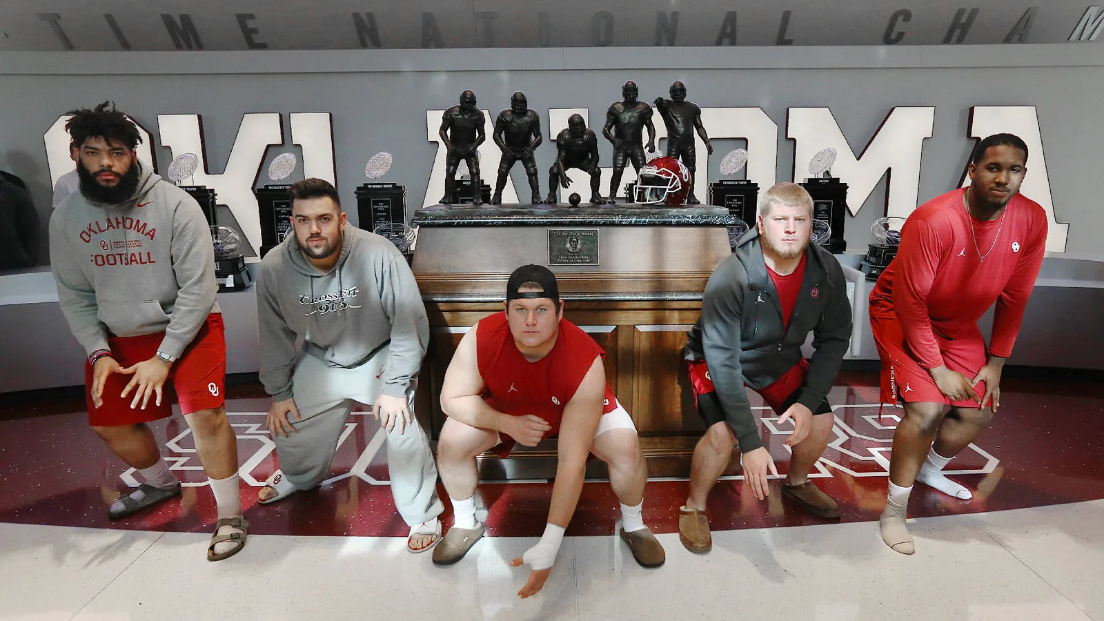 2018 Oklahoma offensive line. Joe Moore Award champions
