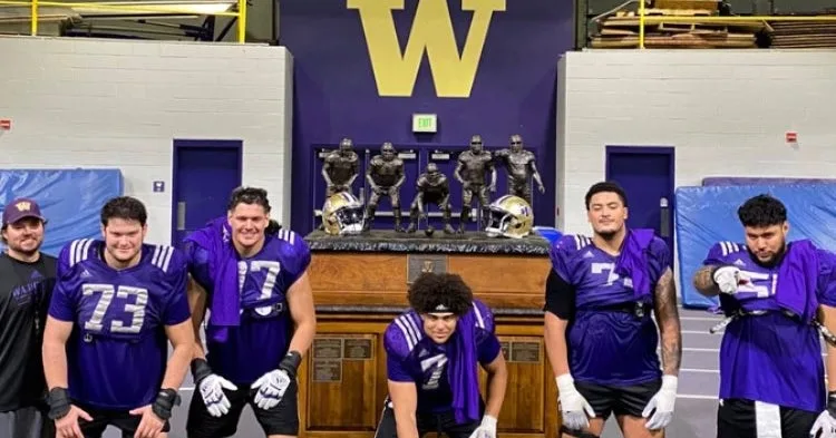 2023 Washington offensive line. Joe Moore Award champions